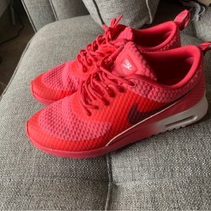 Nike Thea Airmax womens 8